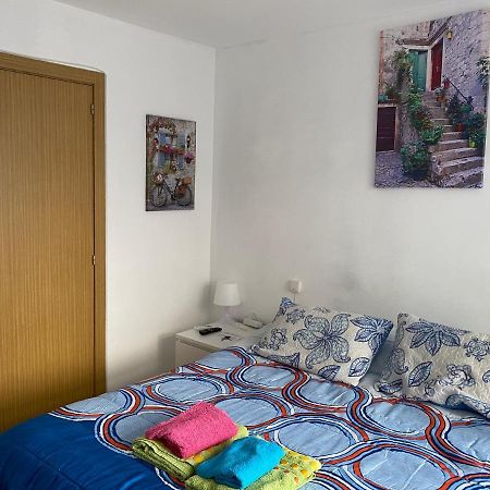 Malaga Centro Habitaciones Privada En Apartamento Compartidos Dış mekan fotoğraf