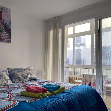 Malaga Centro Habitaciones Privada En Apartamento Compartidos Dış mekan fotoğraf