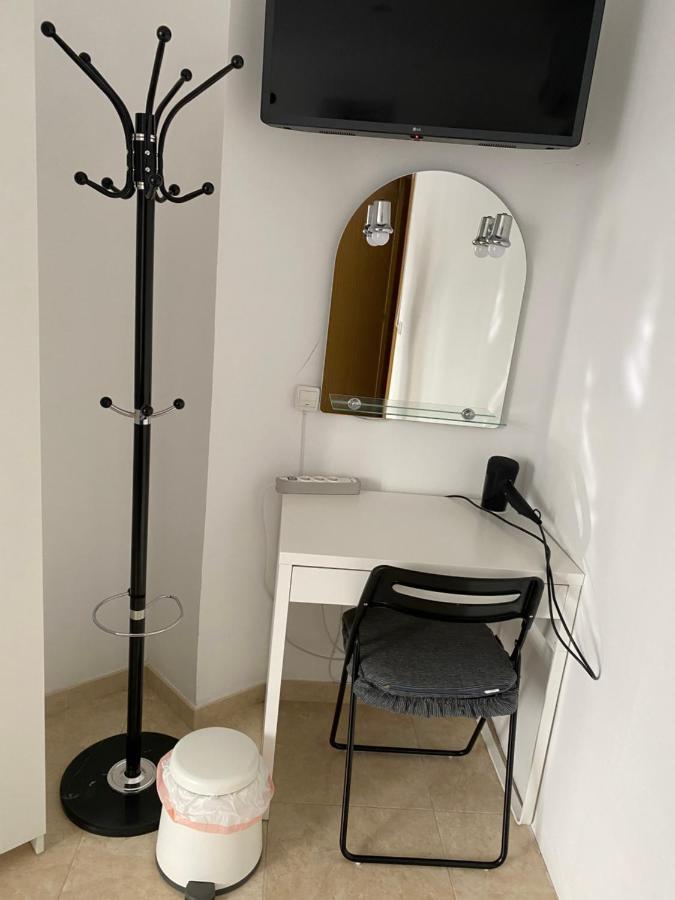 Malaga Centro Habitaciones Privada En Apartamento Compartidos Dış mekan fotoğraf