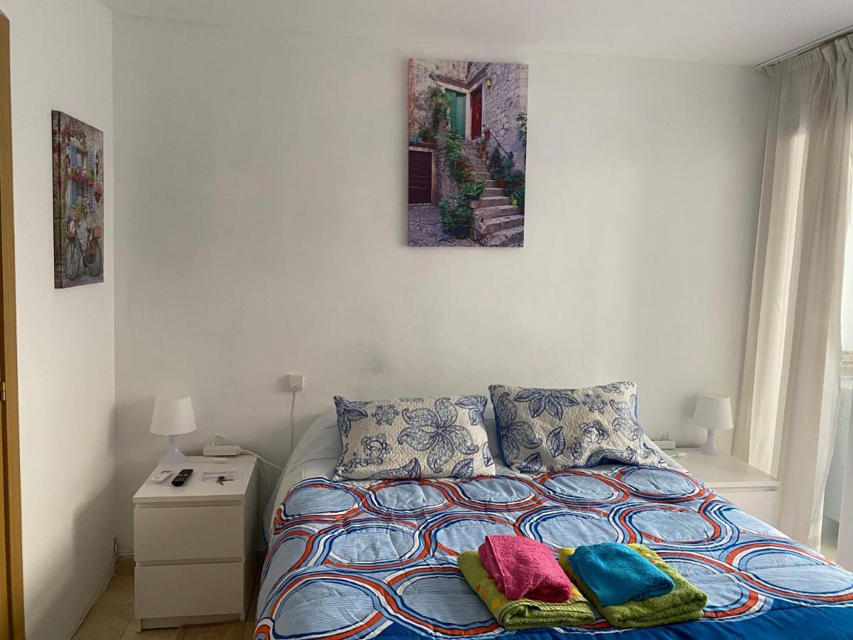 Malaga Centro Habitaciones Privada En Apartamento Compartidos Dış mekan fotoğraf