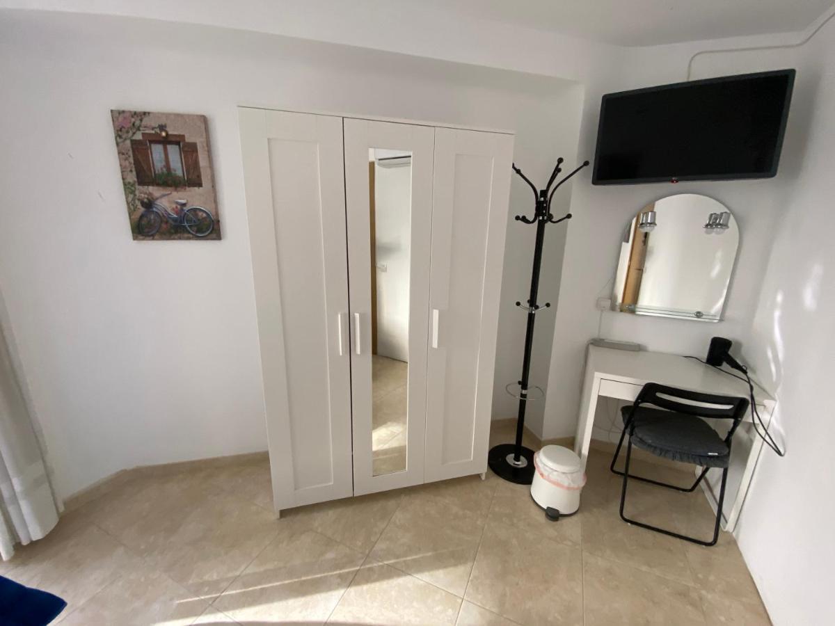 Malaga Centro Habitaciones Privada En Apartamento Compartidos Dış mekan fotoğraf