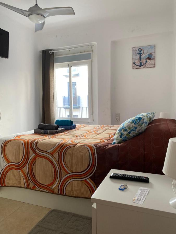Malaga Centro Habitaciones Privada En Apartamento Compartidos Dış mekan fotoğraf