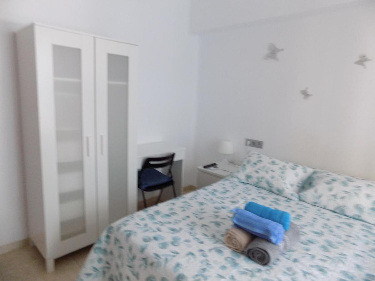 Malaga Centro Habitaciones Privada En Apartamento Compartidos Dış mekan fotoğraf