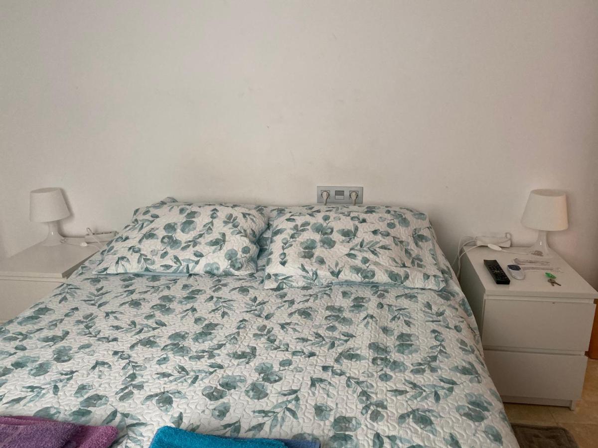 Malaga Centro Habitaciones Privada En Apartamento Compartidos Dış mekan fotoğraf