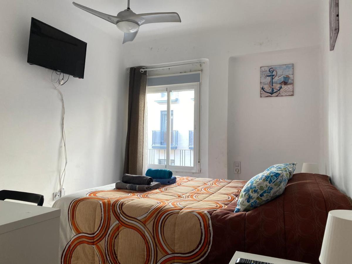 Malaga Centro Habitaciones Privada En Apartamento Compartidos Dış mekan fotoğraf